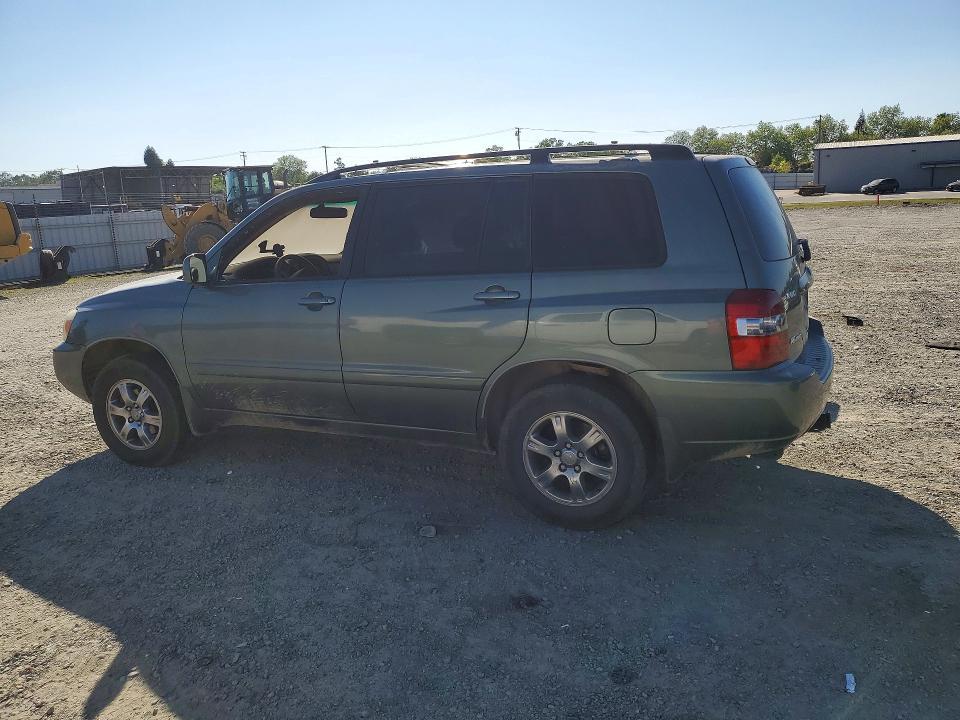 2005 Toyota Highlander Base