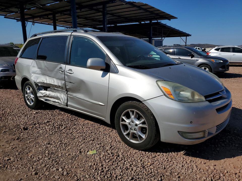 2004 Toyota Sienna xle Limited 7 Passenger