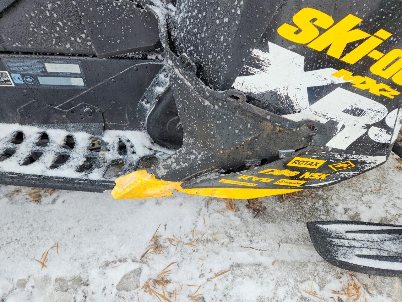 2011 Skidoo MXZ 800R