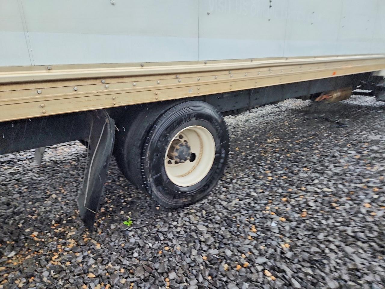 2020 Freightliner Business Class M2 BOX Truck