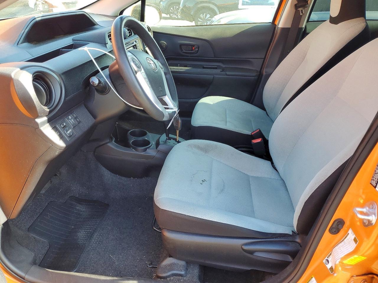 2017 Toyota Prius c one