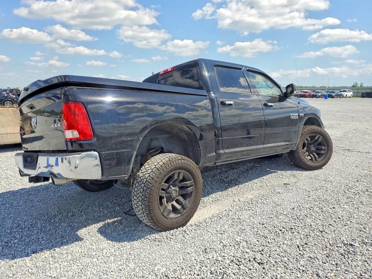 2013 Dodge RAM 1500 SLT