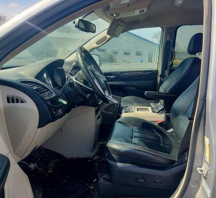 2015 Chrysler Town & Country Touring