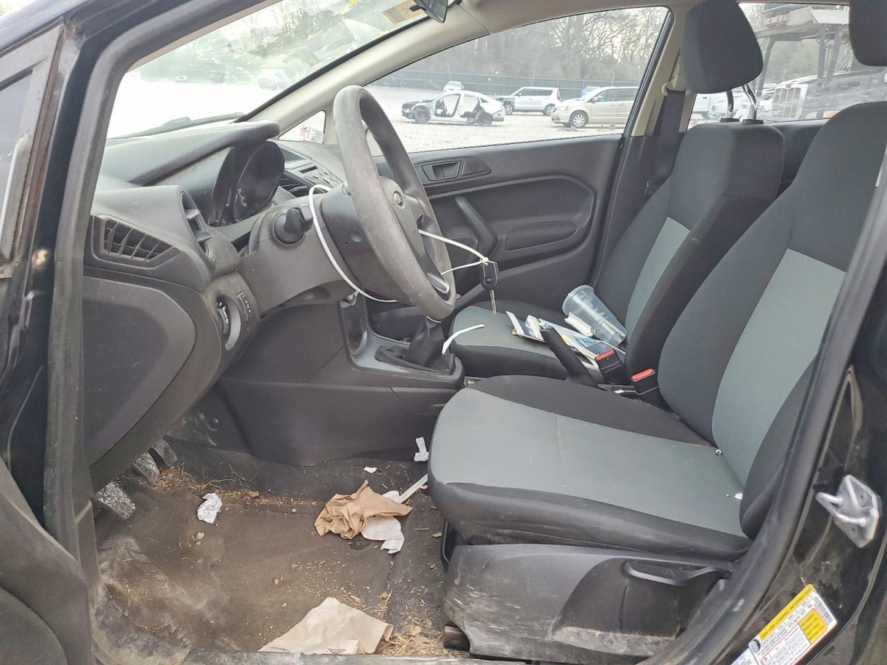 2016 Ford Fiesta s