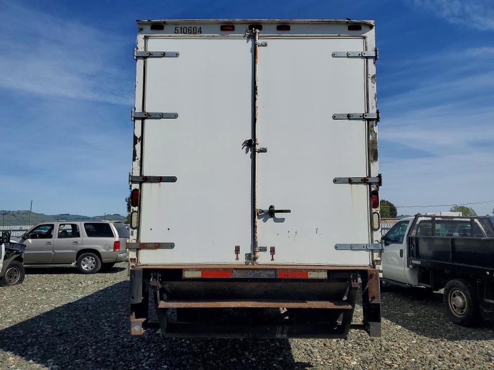 1995 International 4700 BOX Truck