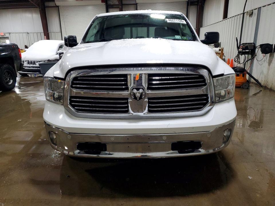 2014 Dodge Ram 1500 slt