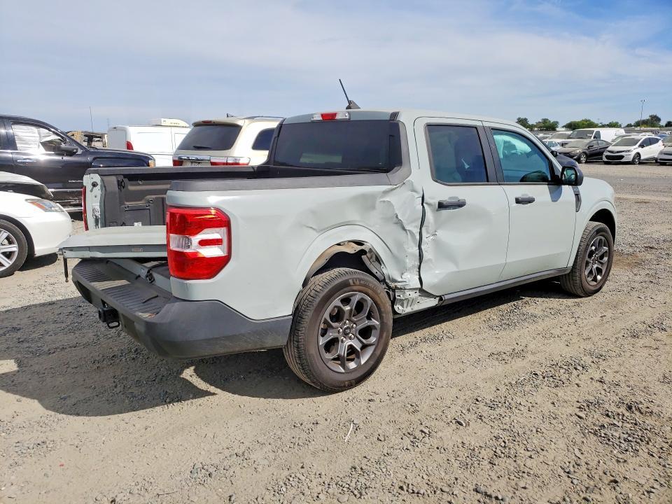 2022 Ford Maverick XL