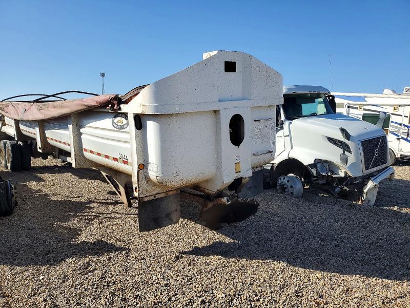 2013 Clement Industries Dump