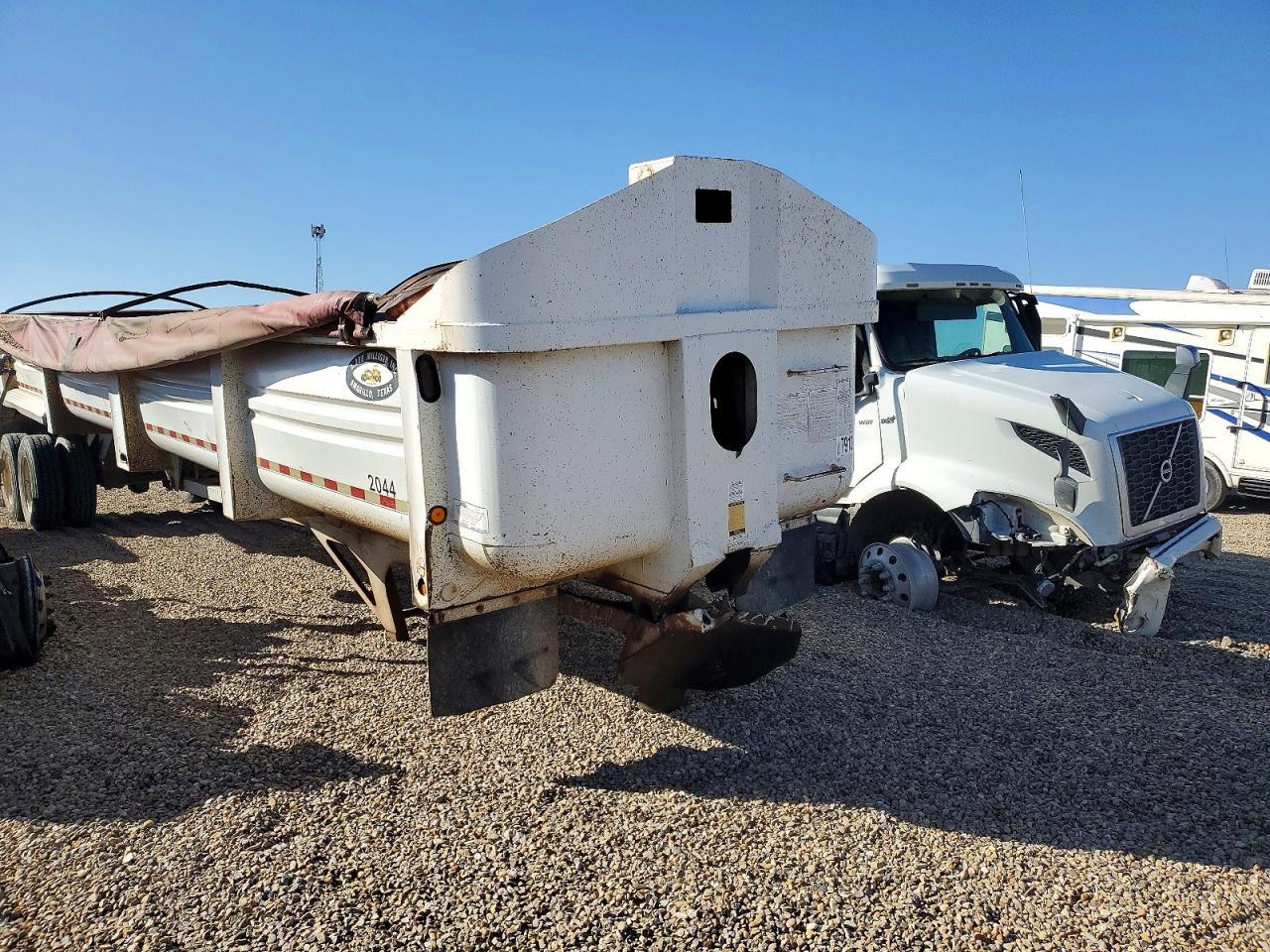 2013 Clement Industries Dump