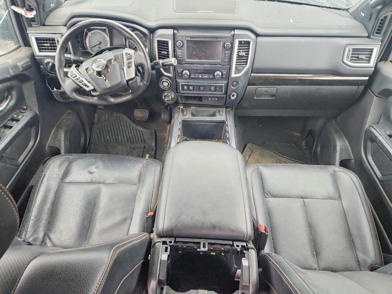 2019 Nissan Titan SL