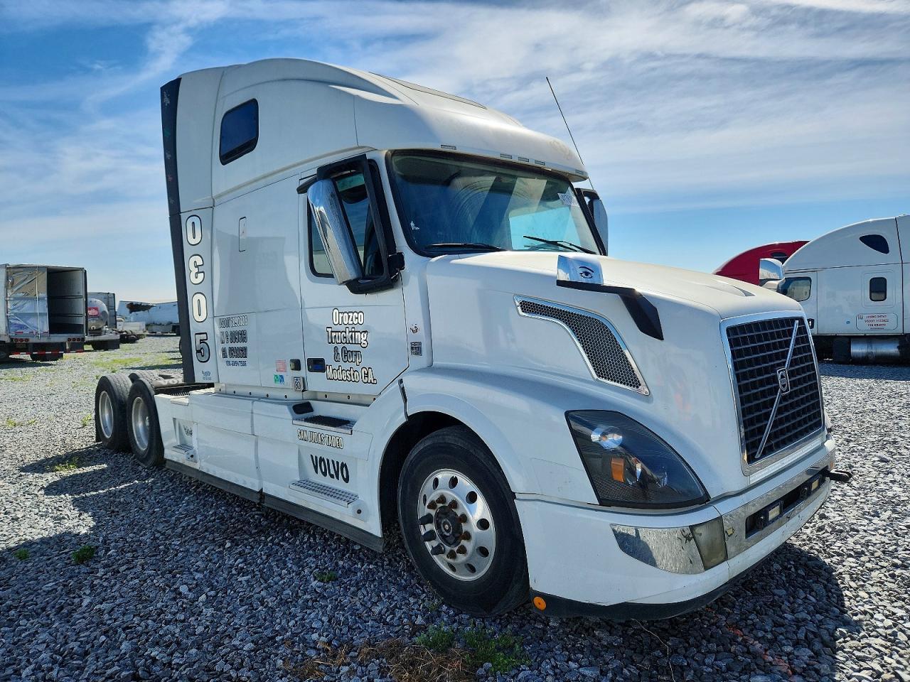 2016 Volvo VNL Semi Truck