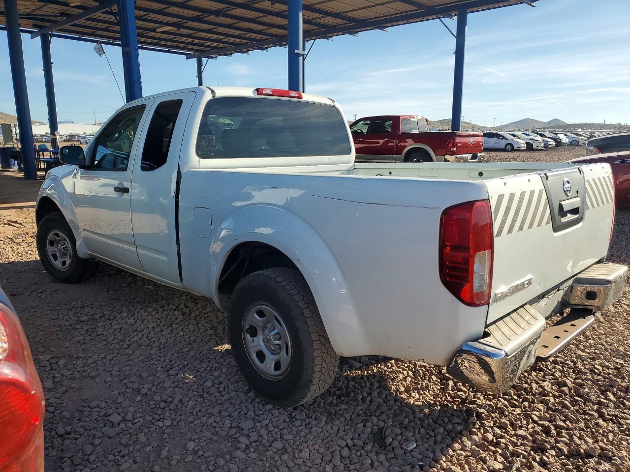 2015 Nissan Frontier S
