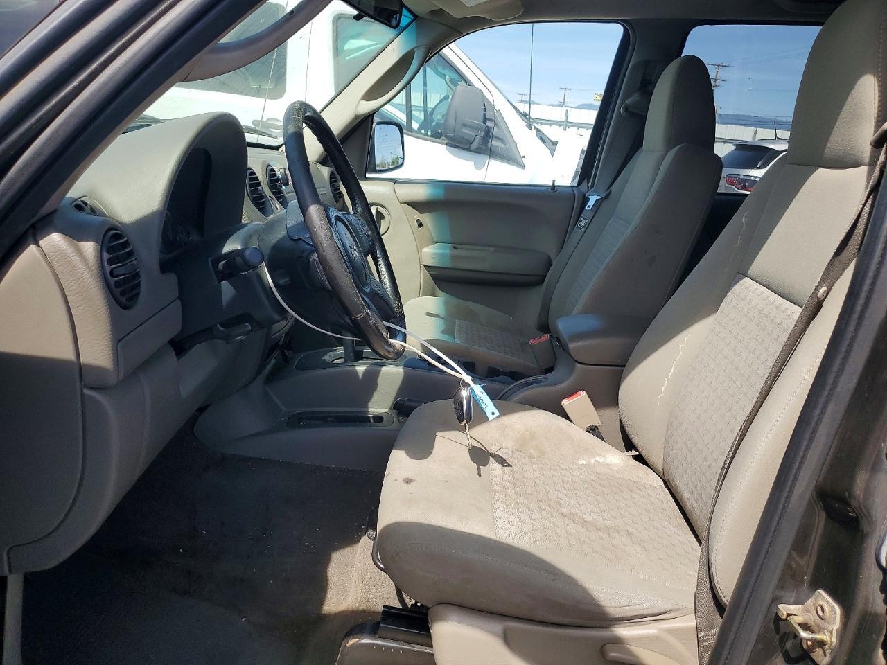 2006 Jeep Liberty Sport