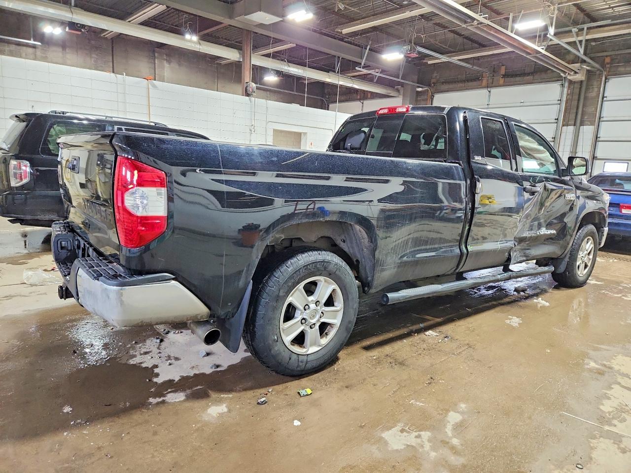 2018 Toyota Tundra SR5