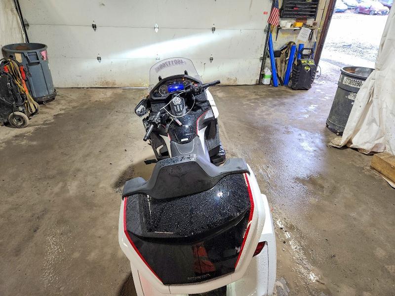 2024 Honda GL1800 D