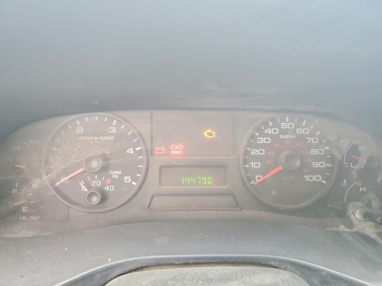 2005 Ford F450 Super Duty Flatbed Truck