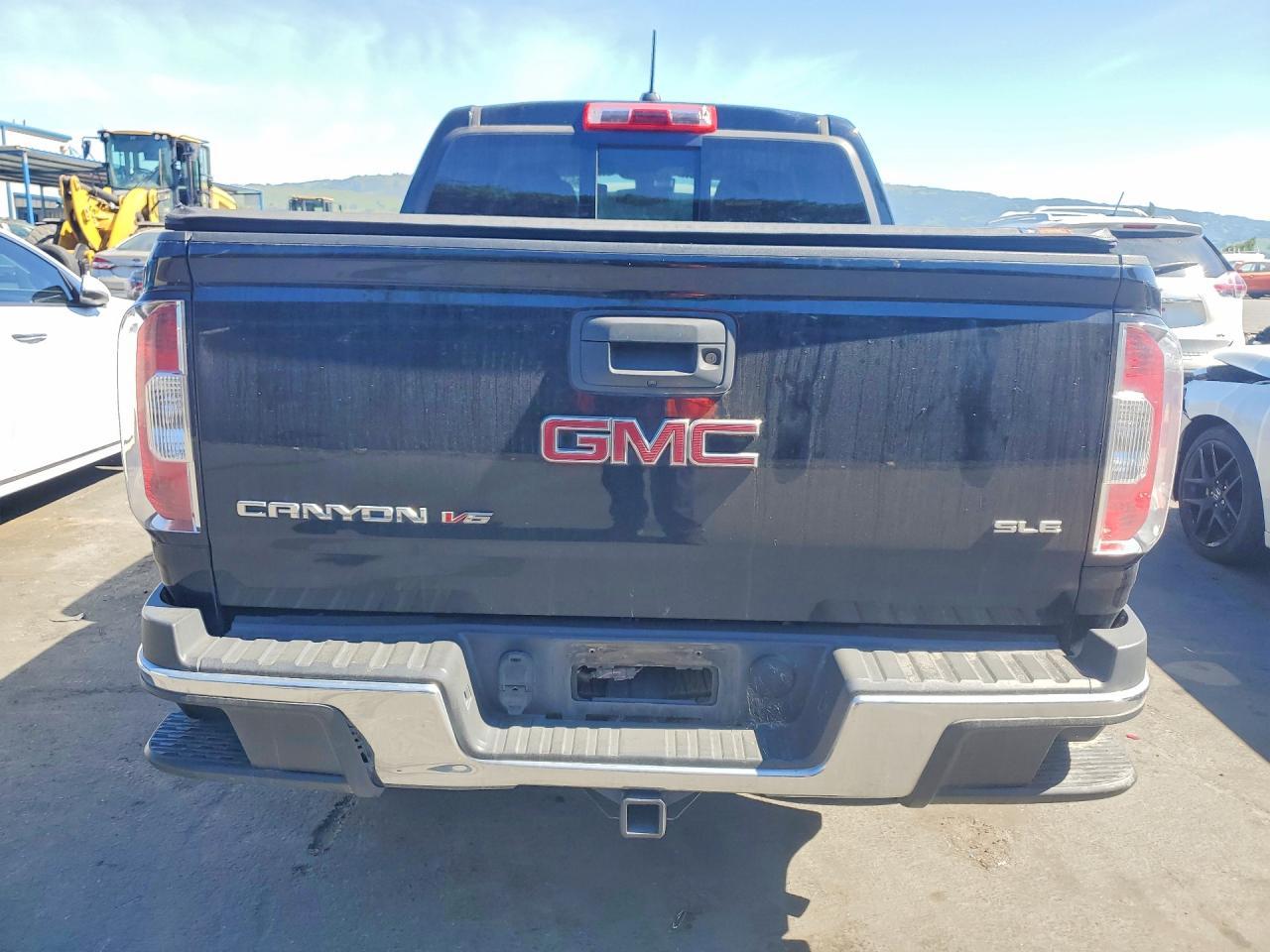 2018 GMC Canyon SLE