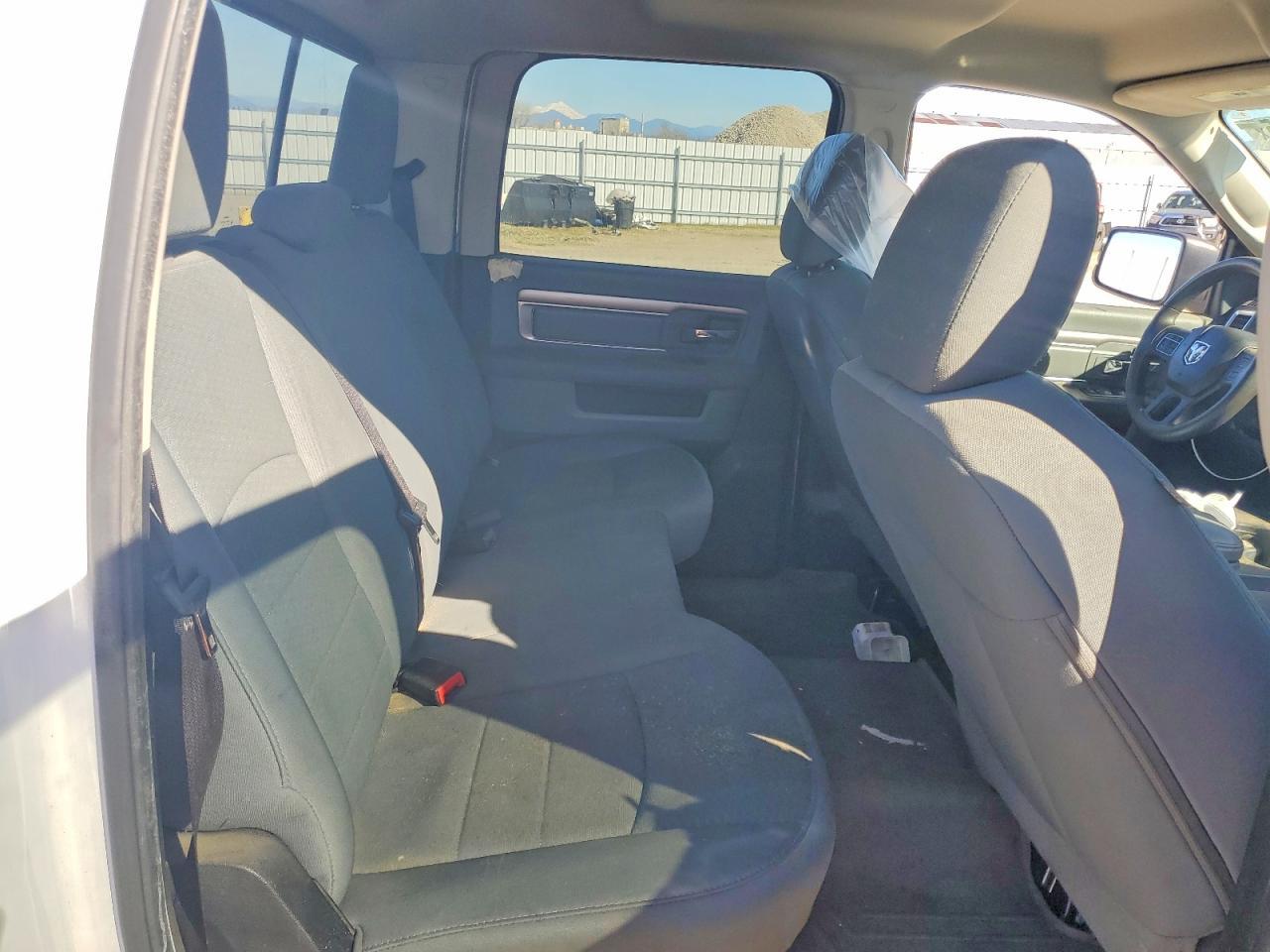 2014 Dodge Ram 2500 slt