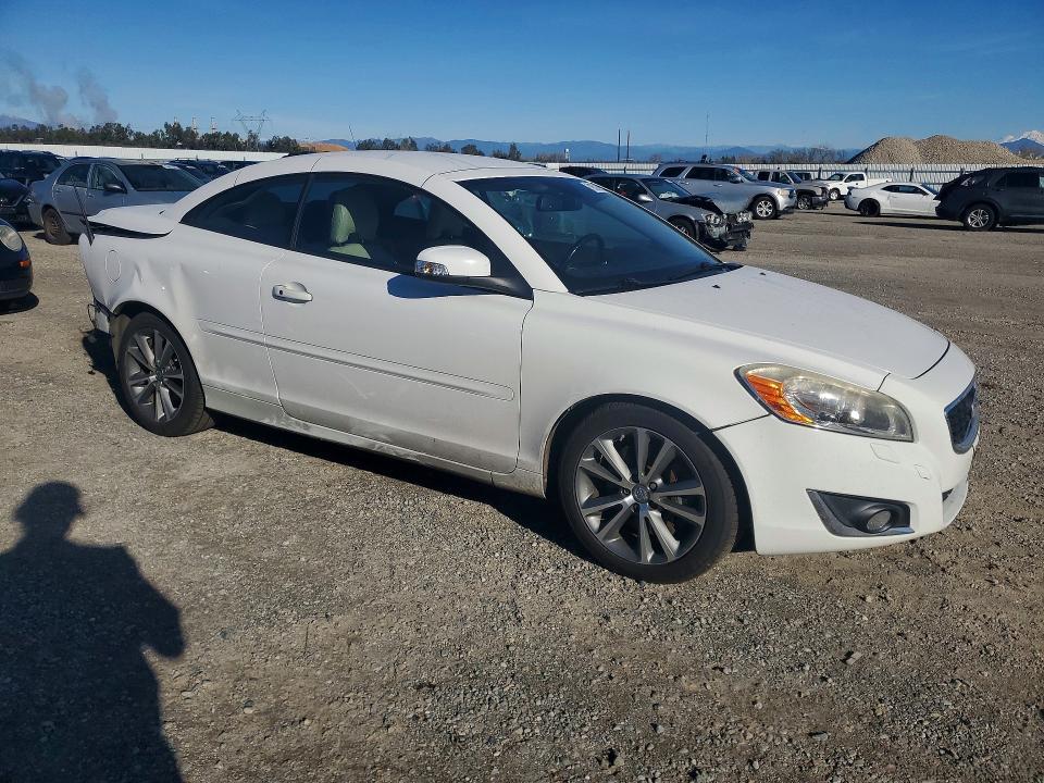 2013 Volvo C70 T5