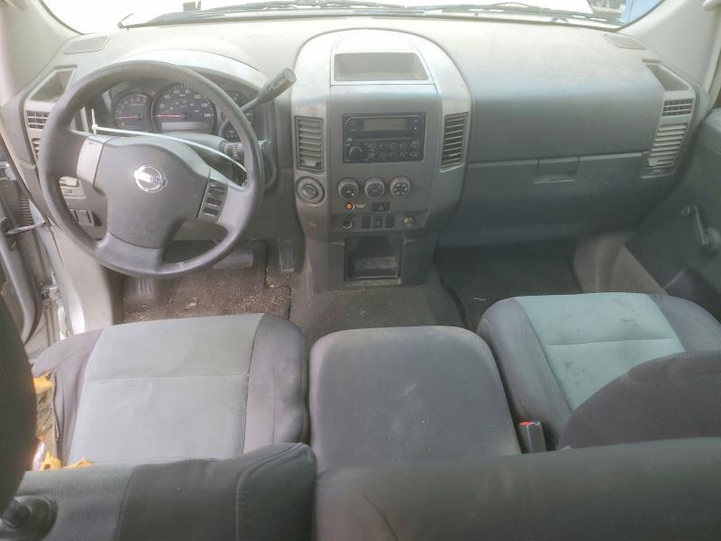 2004 Nissan Titan XE