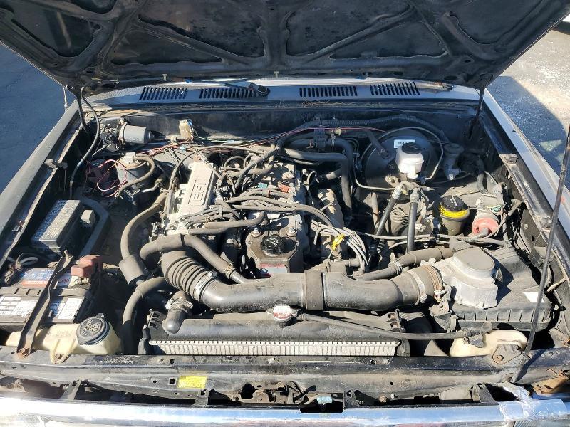 1990 Toyota Pickup Deluxe