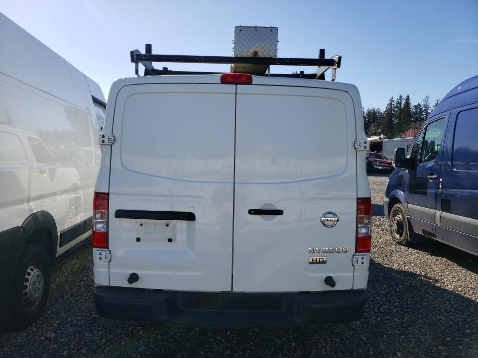 2014 Nissan NV 2500 Utility / Service Van