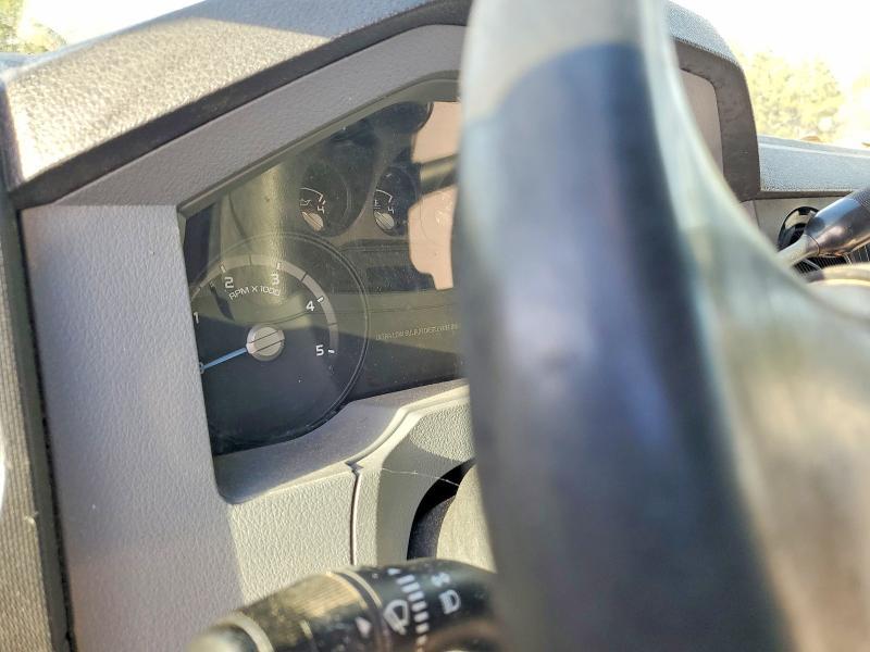 2015 Ford F750 Super Duty BOX Truck