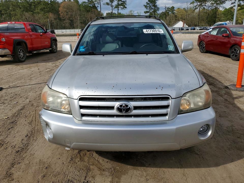 2005 Toyota Highlander Limited