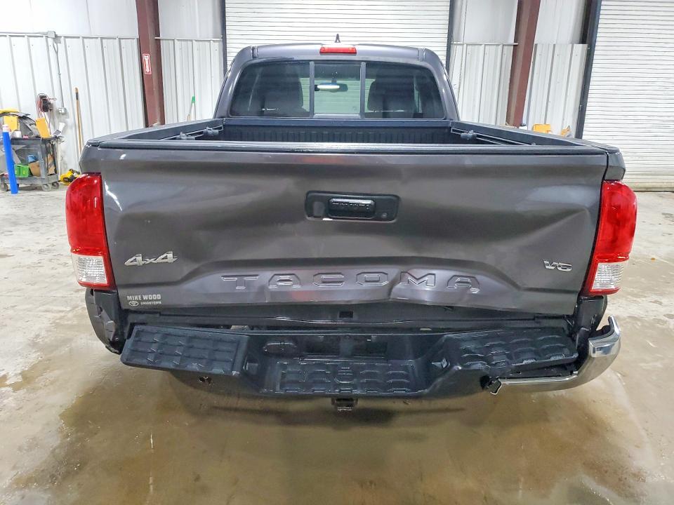 2017 Toyota Tacoma SR5 V6