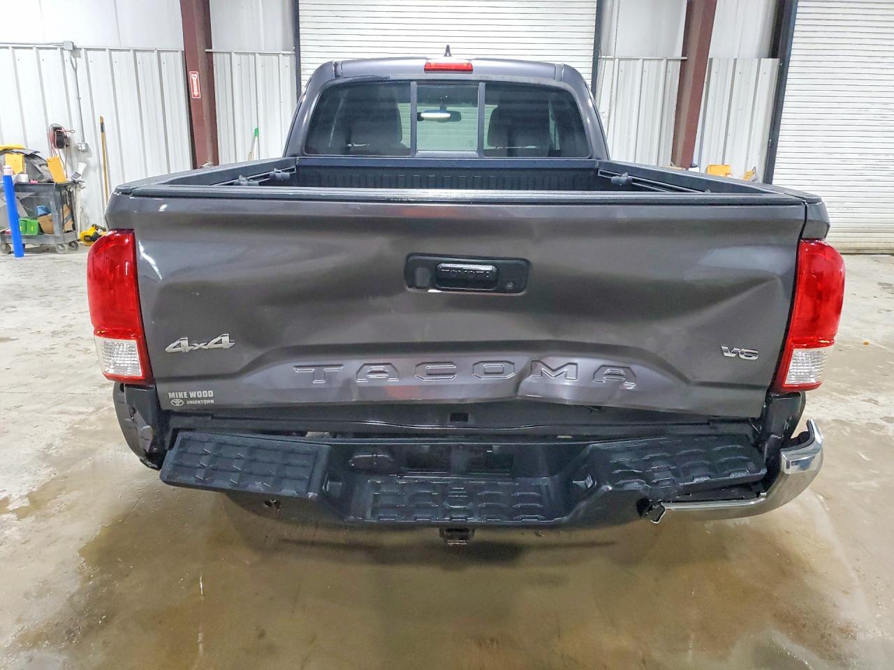 2017 Toyota Tacoma SR5 V6
