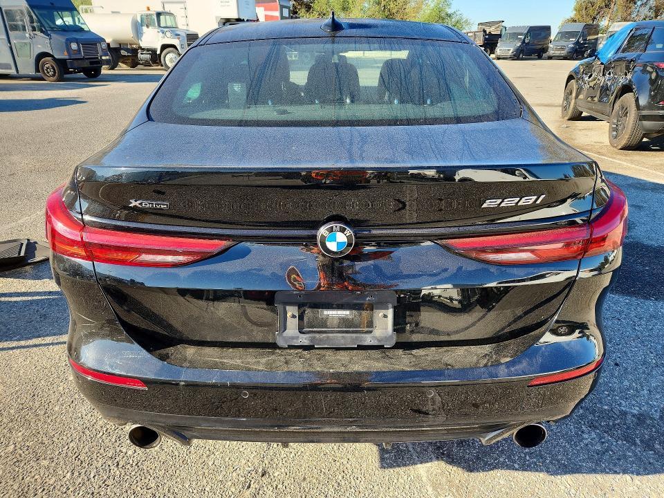 2021 BMW 228xi