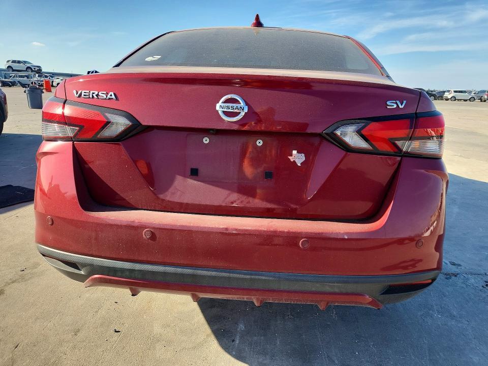 2020 Nissan Versa sv