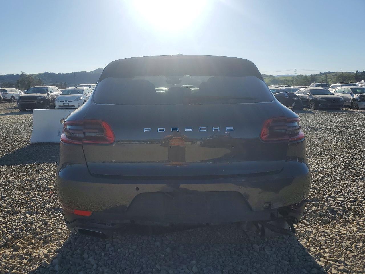 2018 Porsche Macan