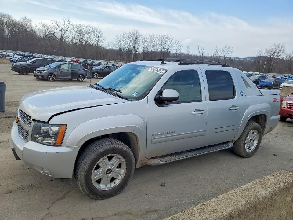 2013 Chevrolet Avalanche LT