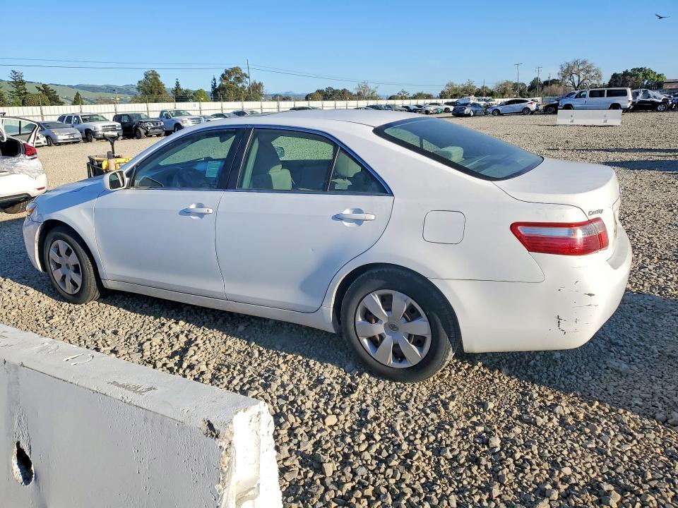 2009 Toyota Camry le