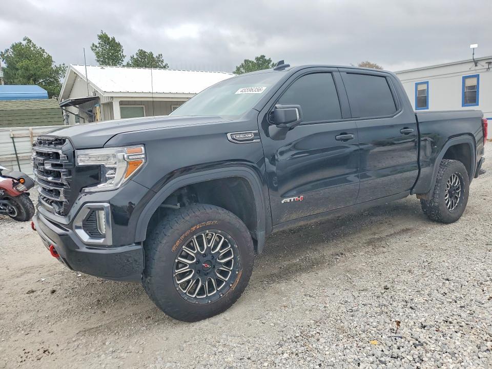 2021 GMC Sierra K1500 AT4