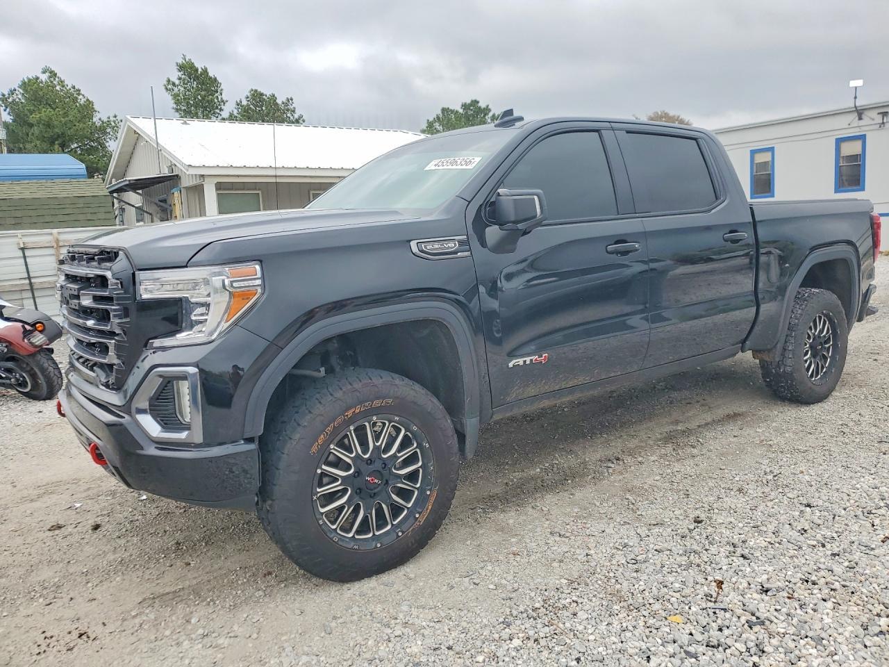 2021 GMC Sierra K1500 AT4