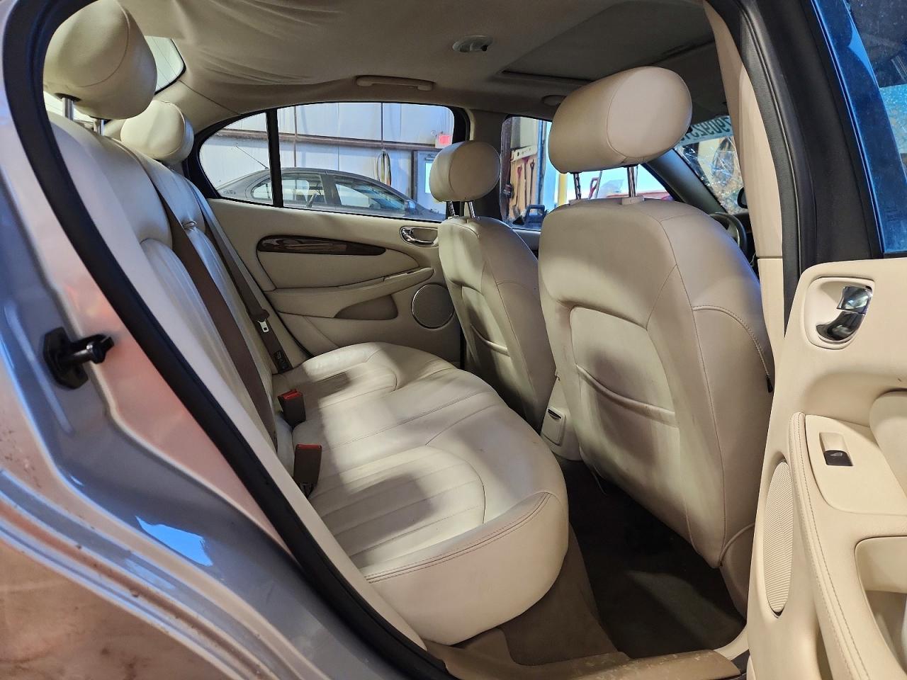 2002 Jaguar X-type 3.0