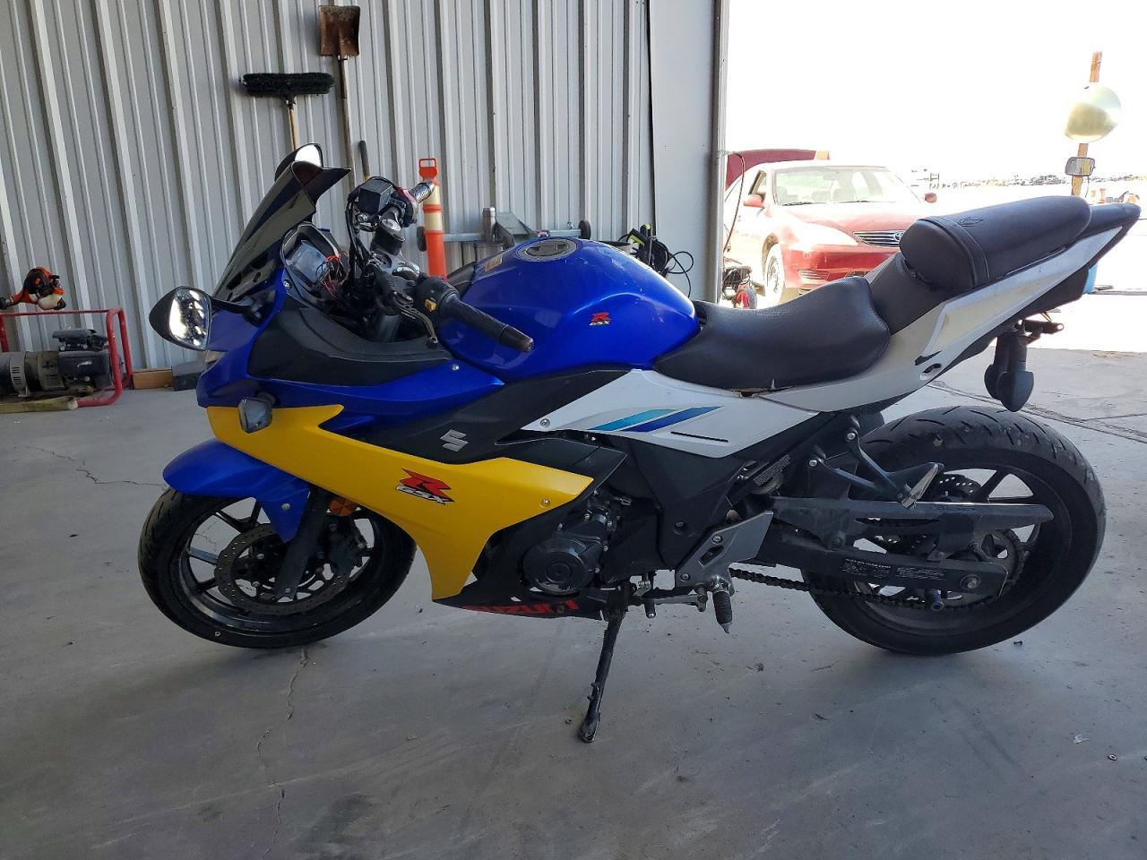 2019 Suzuki GSX250R M