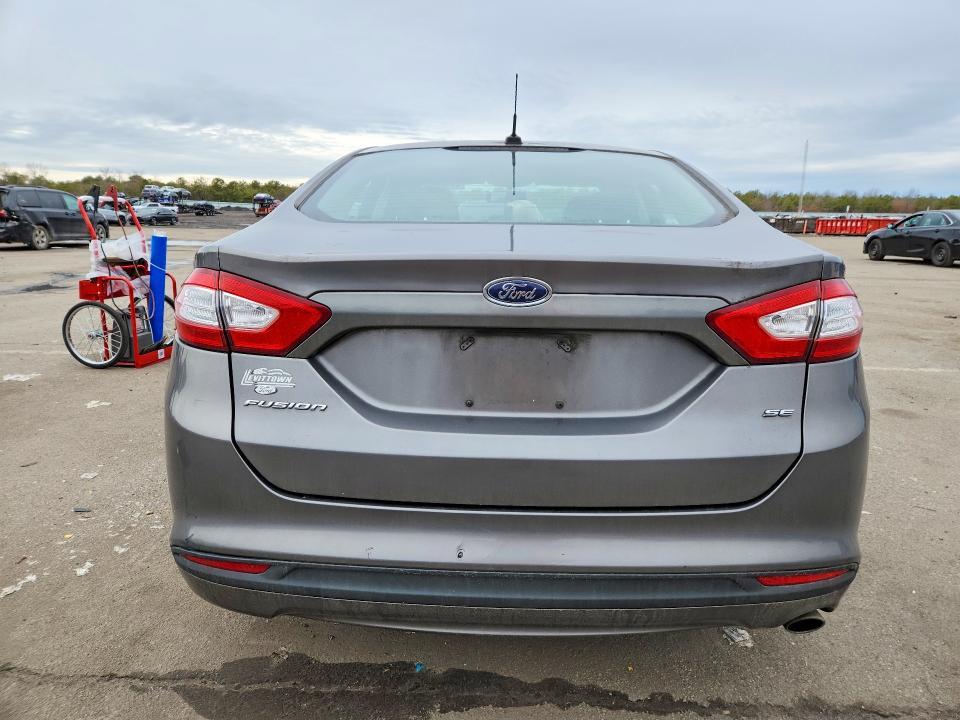 2014 Ford Fusion se