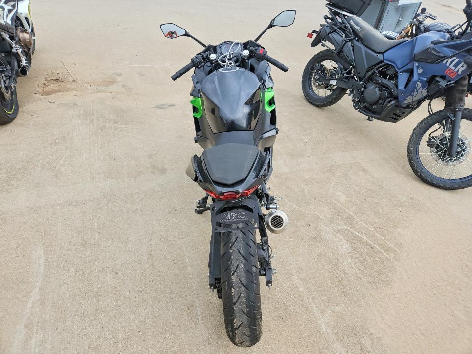 2023 Kawasaki EX400