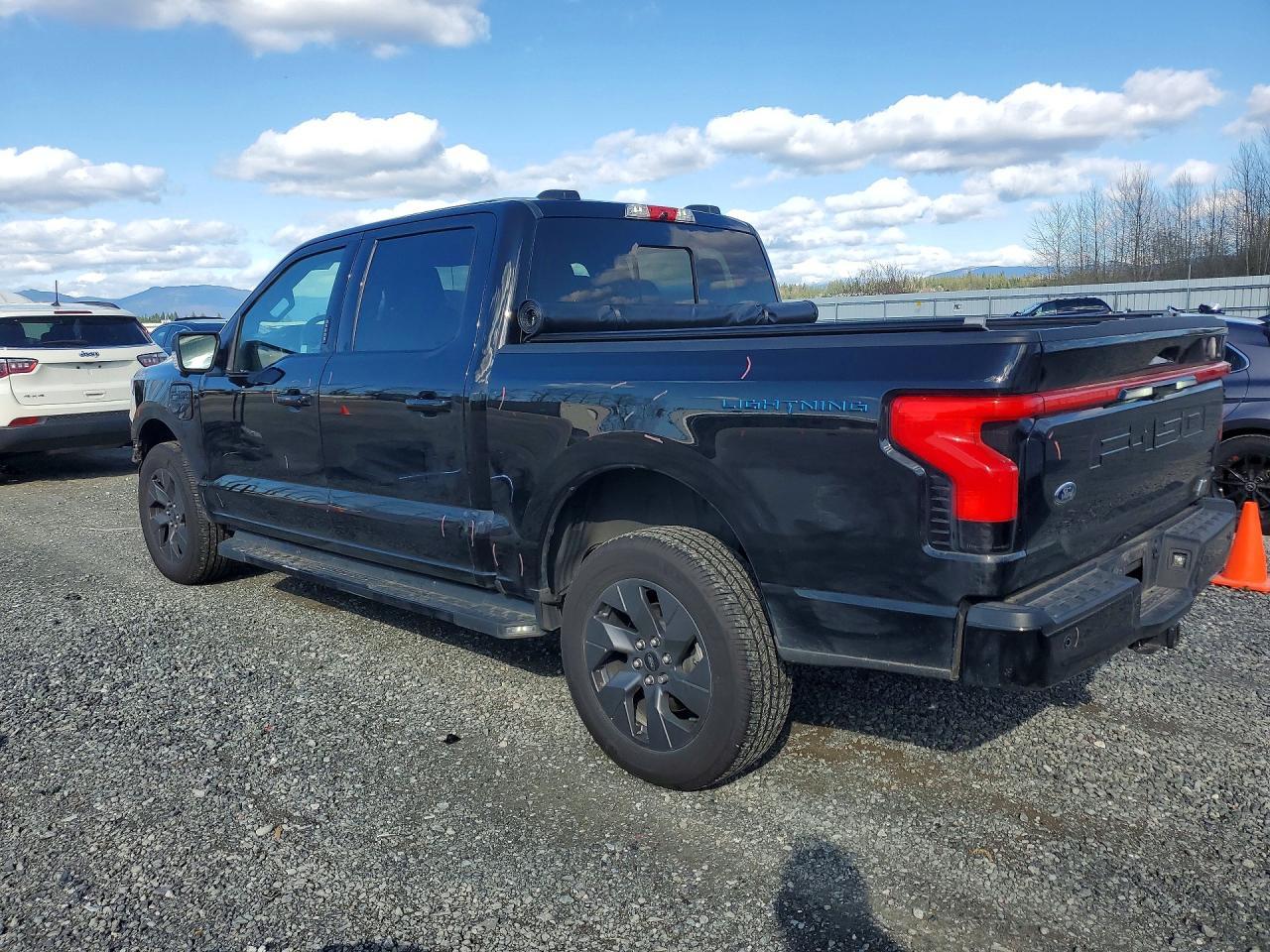 2022 Ford F150 Lightning PRO