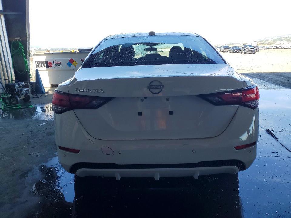 2025 Nissan Sentra sv