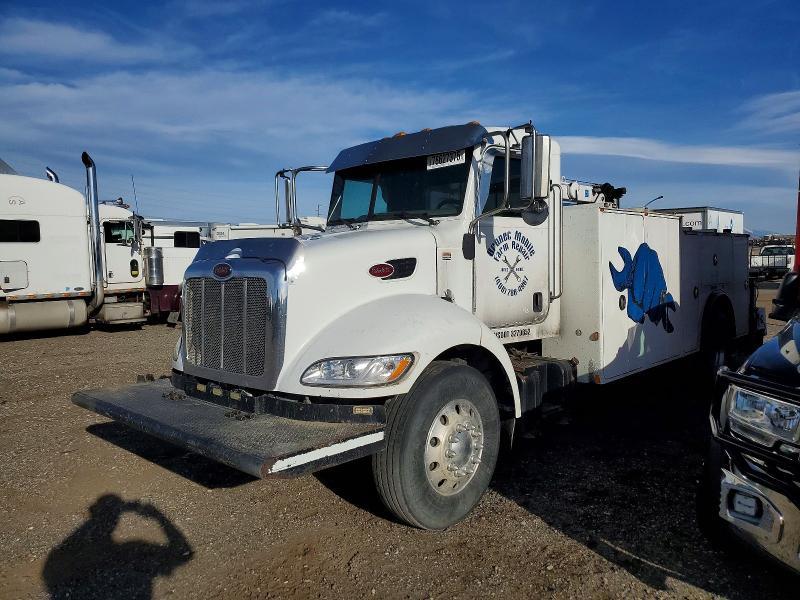 2009 Peterbilt 335 Utility / Service Truck