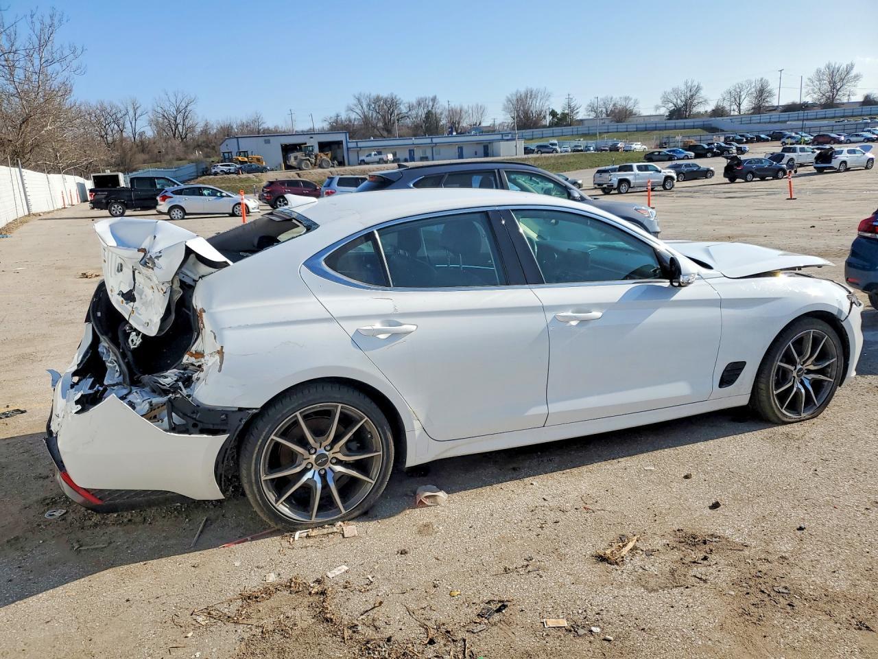 2023 Genesis G70 2.0t