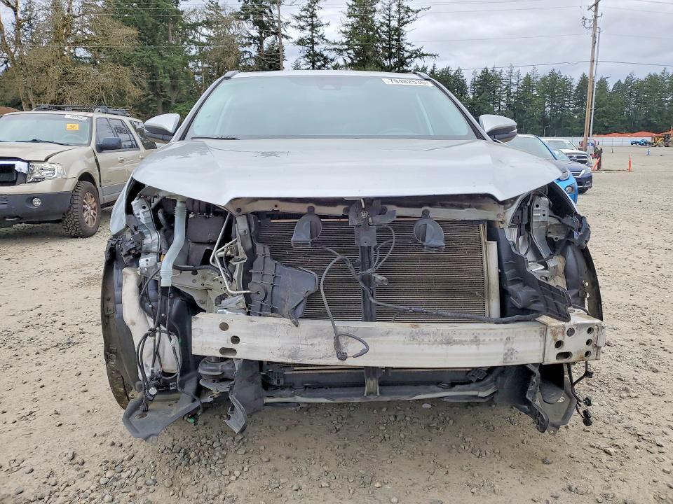 2018 Toyota Highlander se