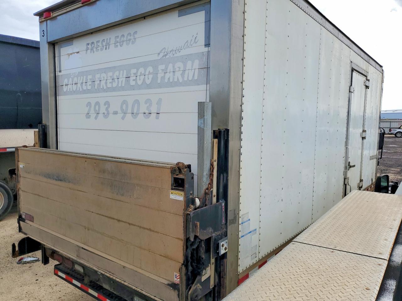 2017 Isuzu NQR Refrigerated BOX Truck