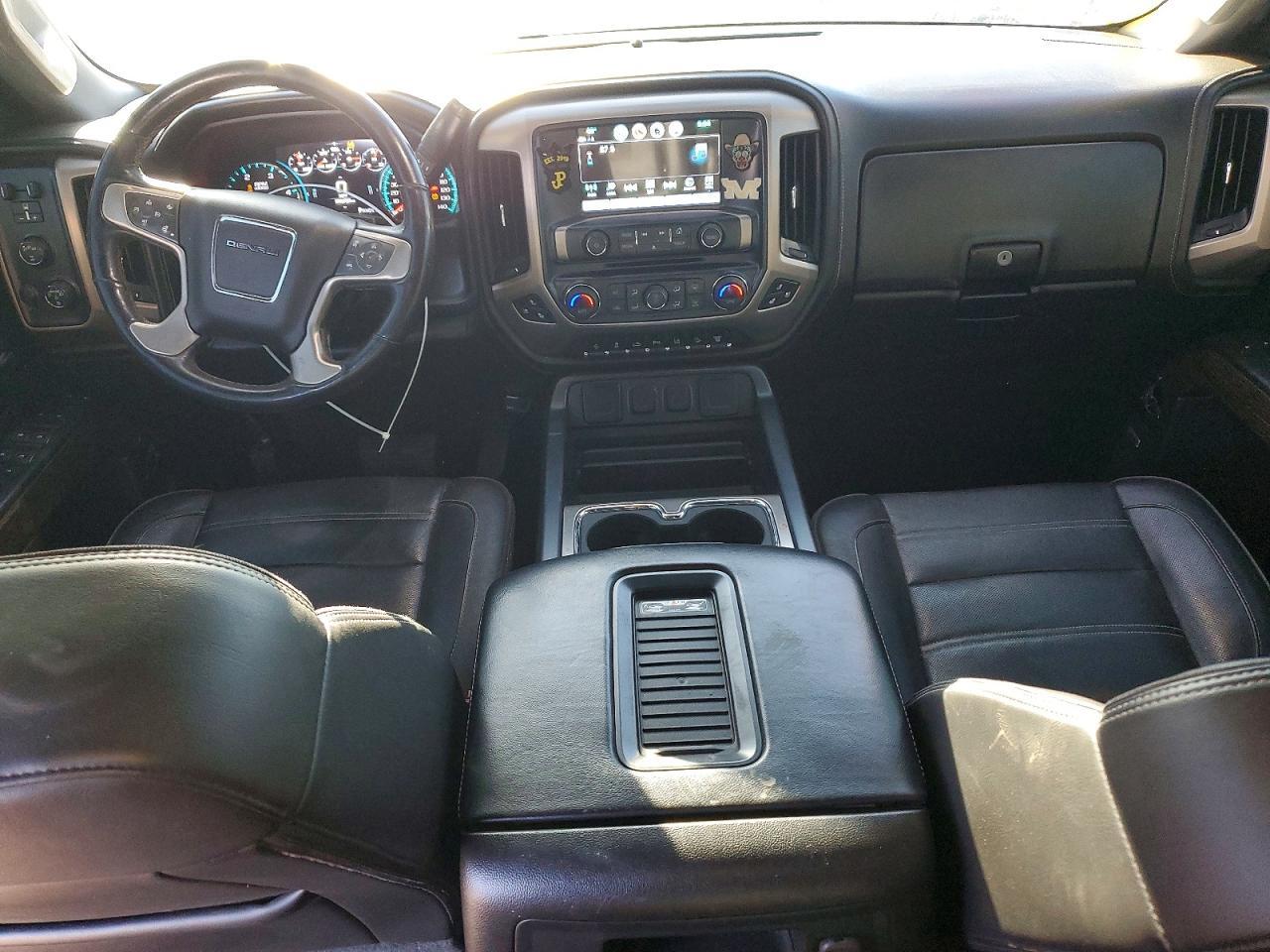 2018 GMC Sierra K2500 Denali