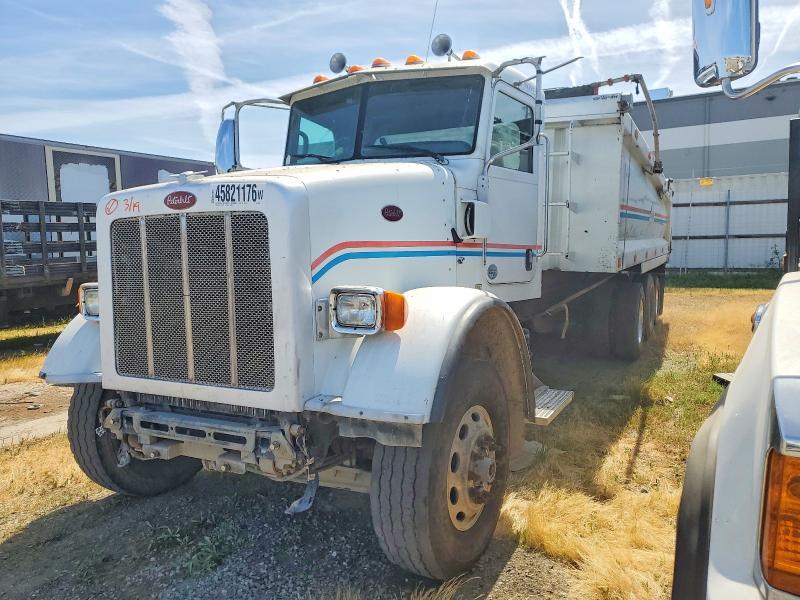 2016 Peterbilt 365 Dump Truck