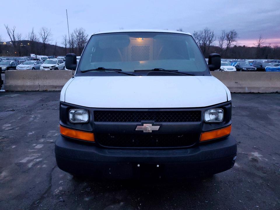 2014 Chev Rolet Express 2500 Cargo Utility / Service Van
